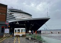 Hier liegt sie, mitten in der Stadt