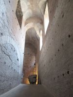 Palatin: einstige Mietskaserne und Zugang zur Aussichtsterrasse