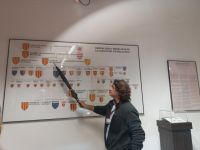 Antonio erklärt den königlichen Stammbaum - Castello Bellver in Palma de Mallorca