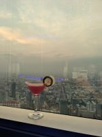 Erdbeer Daiquiri mit Ausblick auf Bangkok