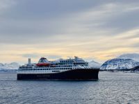 Tag 5 - Treffen mit der MS Havila Capella