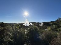 05.03.2025: Besuch in Te Puia: sprudelende Geysire