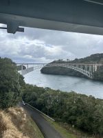 Auf der Saikai Brücke
