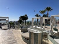 Spanien, Torremolinos, Pool-Area im Hotel Occidental