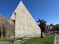 Pyramide