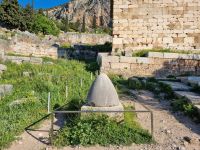Delphi - Heiliger Omphalos-Stein (