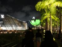 Singapur, Marina Bay Sands ist eine Lichtersymphonie.