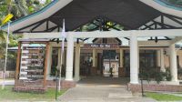 Der Eingang zum Vallee de Mai