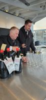Sekt auf Deck 7