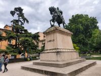 Verona. Garibaldi und älteste Platane