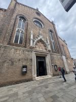 ...auf dem Campo Santo Stefano (1)