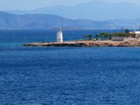 Leuchtturm Insel Ägina von Fähre aus