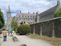 Abtei Maredsous - die Mönche sind bekannt für Käse- und Bier-Herstellung