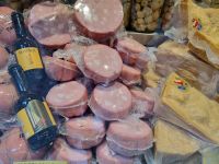 Bologna - kulinarische Spezialitäten... (Mortadella)