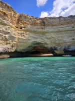 wir nähern uns der Benagil Grotte