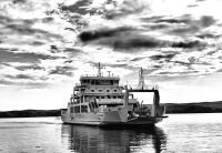 Diese Fähre bringt uns nach Rab hinüber