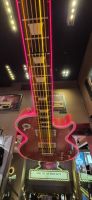 64 Abendessen im Hardrock Café