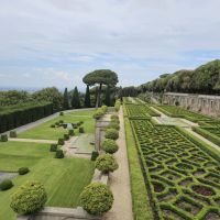 51 Barberinigarten Castelgandolfo.jpg