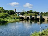 11. Tag – Von Tralee in die Wicklow Mountains – Brücke über den River Maigue in Adare