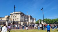 007 - London, Buckingham Palace