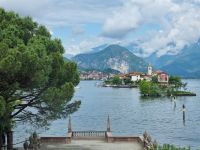 Isola Bella - Blick vom Palazzo Borromeo zur Fischerinsel
