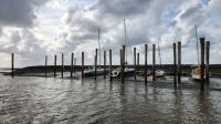 Schlüttsieler Hafen bei Ebbe