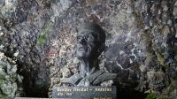 Satur von Deodat Antoine in der Little Chapel - Guernsey