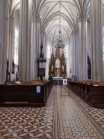 Kircheninnenansicht