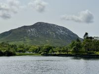 7. Tag – Leenaun bis Ennis – Blick von der Kylemore Abbey zum Diamond Hill