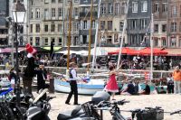 Artisten am Vieux Bassin in Honfleur