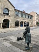 Spanien, Pontevedra, vor der Markthalle