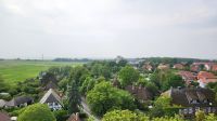 Blick vom Wustrower Kirchturm auf die Seefahrtschule