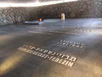 Yad Vashemn. Halle der Erinnerung