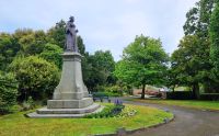 Queen Victoria Denkmal in Candie Gardens auf Guernsey