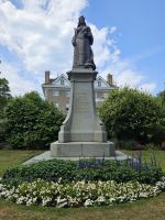 Guernsey, St. Peter Port, CandieGardens, Queen Victoria