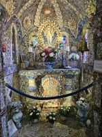 Guernsey, Little Chapel, Altar