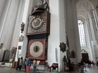 Die berühmte Uhr in der Marienkirche