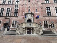 Eingang zum Rathaus