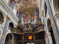 Berühmte Orgel in der Kirche