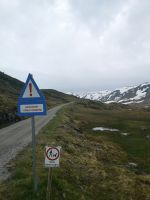 Man soll die Schilder beachten.....