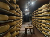 Emmentaler Schaukäserei in Affoltern