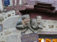 Vannes und seine Frau an einer Brassierei (ein Wahrzeichen)