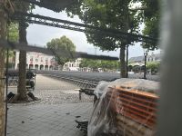 Maastricht  - Blick durch den Zaun