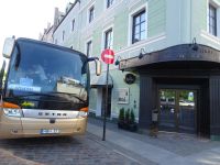 Kleipeda, unser Bus vor dem Hotel Reja