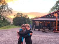 Mit Herz, Humor und Sirup – umarmt vom Abendlicht und einer starken Reiseleitung