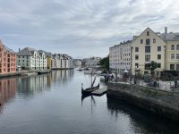 Spaziergang durch Alesund 