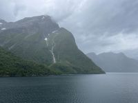 Fotostopp am Bergsee Kvanndalsvatnet 