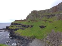 Basalt und Laterit und der Mittelfinger des Teufels am Port na Spaniagh