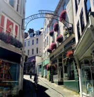 St. Peter's Port Guernsey. Rundreise Jersey und Guernsey - Kanalinseln entdecken (GB-JERF8)