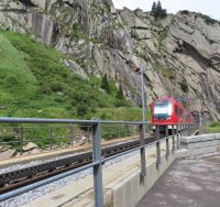 038 Fahrt ins Fieschertal - Schöllenenschlucht an der Teufelsbrücke